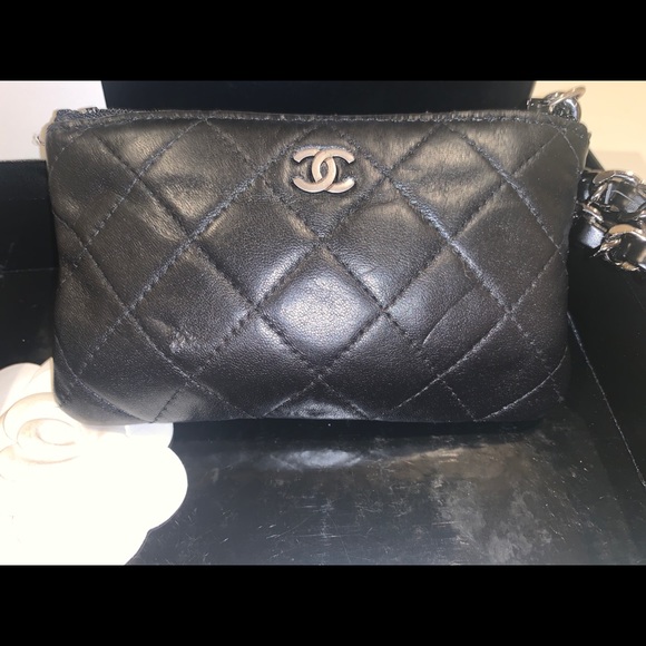 Chanel Matalasse Wristlet - Picture 2 of 11